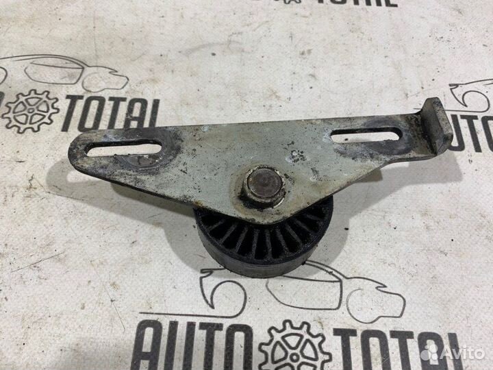 Ролик натяжитель ремня Renault Symbol K7JA700 2005