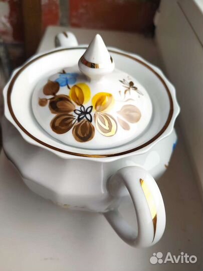 Сахарница фарфоровая, дфз, винтаж СССР