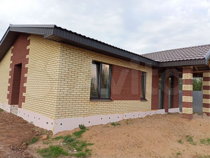 Дом 90 м² на участке 8 сот.