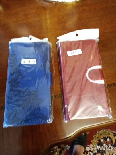 Чехлы книжка для смартфонов