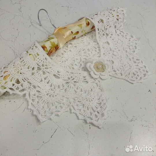 Воротник крючком