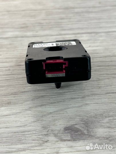 Помехоподавляющий фильтр BMW M5 F90 G30 2017