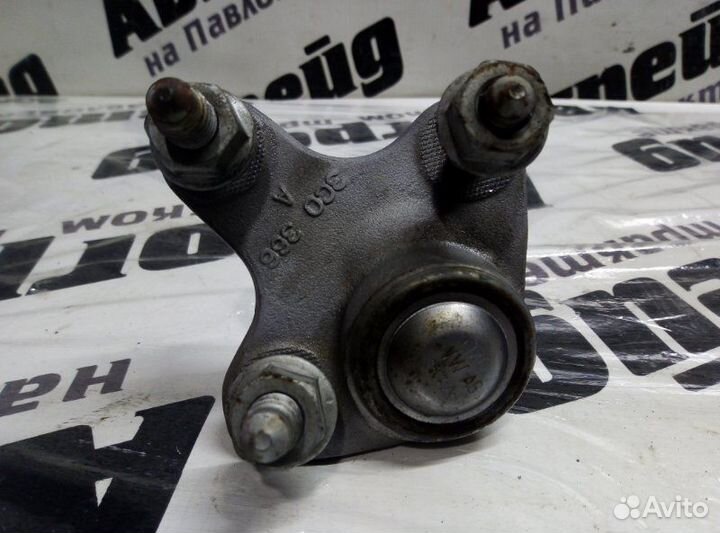 Шаровая опора передняя правая Volkswagen Passat