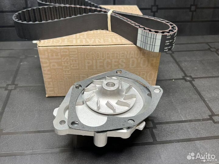 Помпа для Renault Duster 2.0 F4R