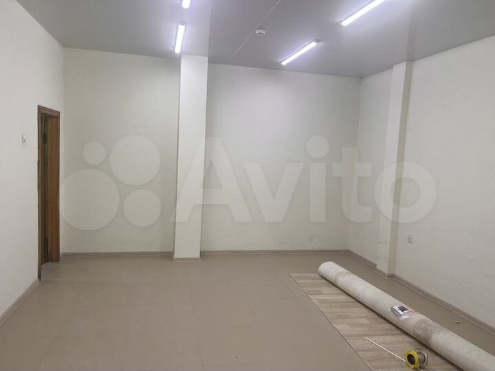 Свободного назначения, 100 м²