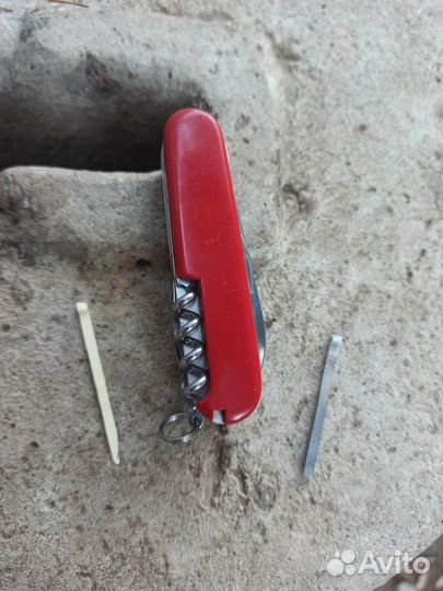 Швейцарский складной нож мультитул victorinox