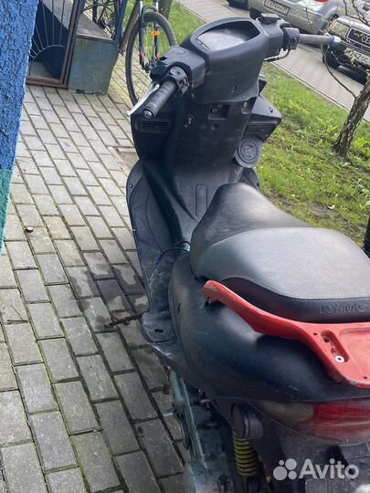Скутер мопед