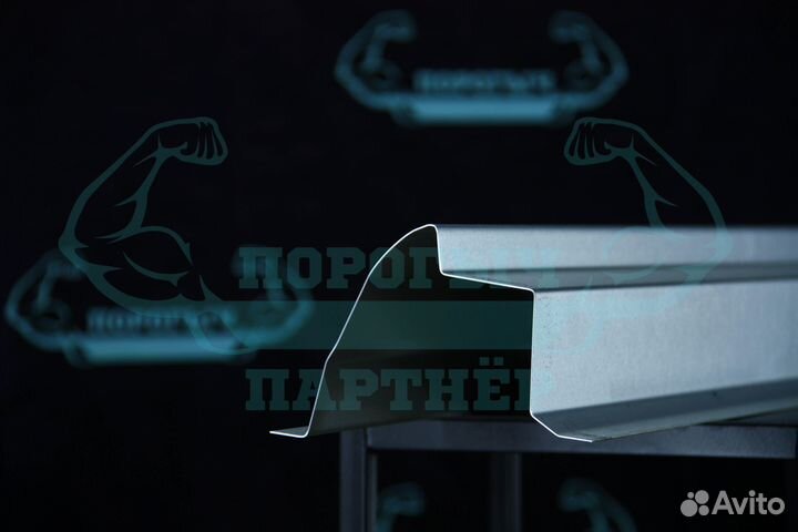 Порог Hyundai Tucson 1