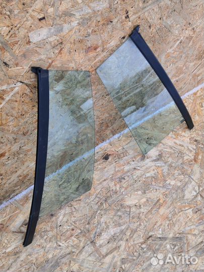 Стекло двери задней Skoda Octavia I рестайлинг (20