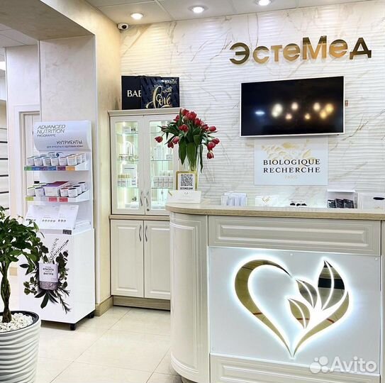 Администратор в клинику косметологии