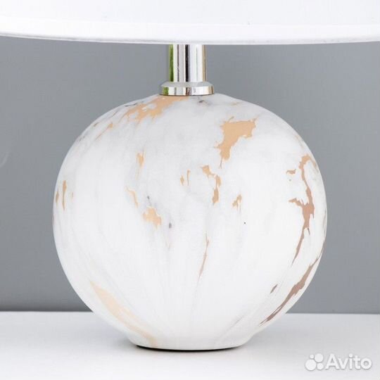 Настольная лампа 'Аделла' Е14 40Вт бело-золотой 19