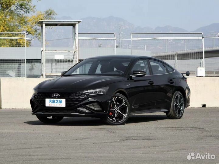 Hyundai Elantra, Lafesta под заказ из Китая