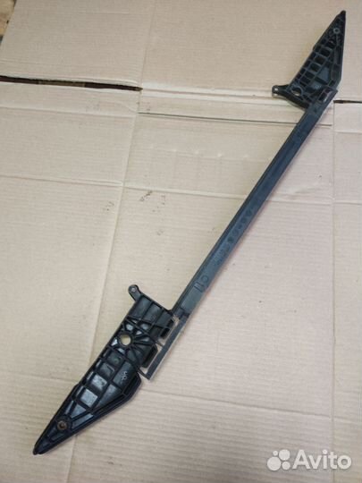 Кронштейн накладка радиатора bmw x5 e53