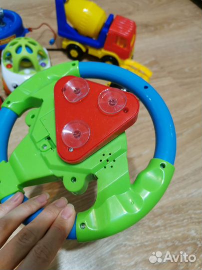 Игрушки для мальчика пакетом