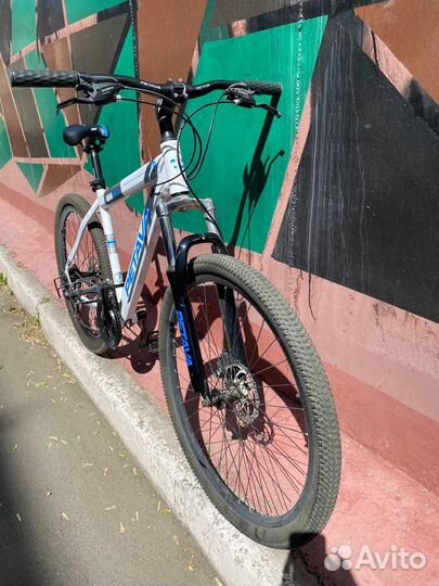 Продам горный велосипед petava P-370