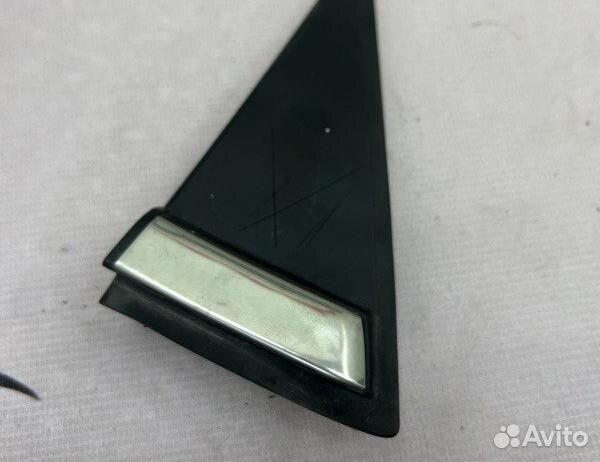 Молдинг на крыло передний правый Citroen C3