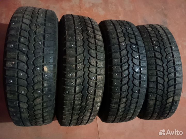 Зимние колеса на 14 R стояли на Кия Рио