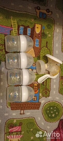 Бутылочки для кормления avent