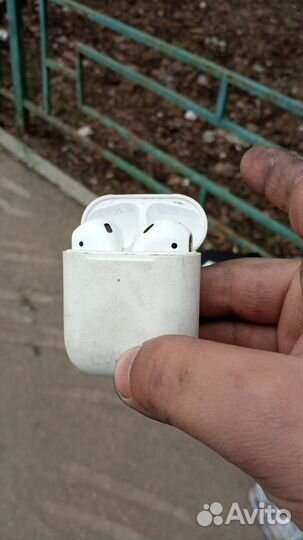 Беспроводные наушники apple airpods 2