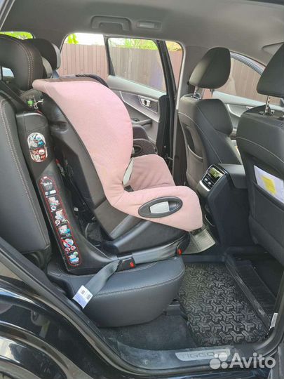 Продам детское кресло Maxi-Cosi Axiss