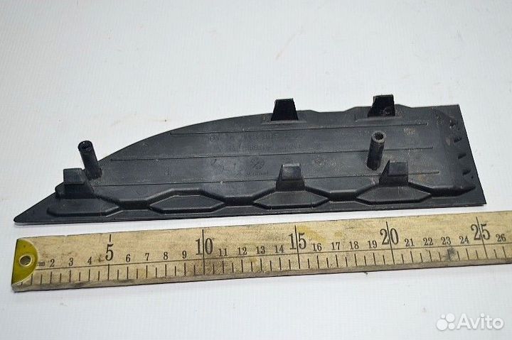 Накладка переднего бампера, левая mercedes-benz Ac