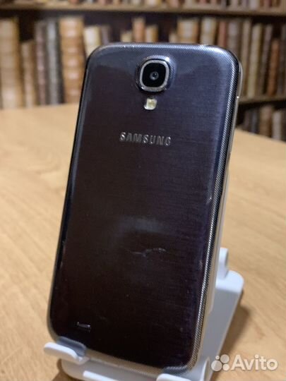 Samsung Galaxy S4 GT-I9500, 2/16 ГБ