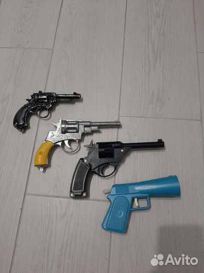 Пистолет СССР