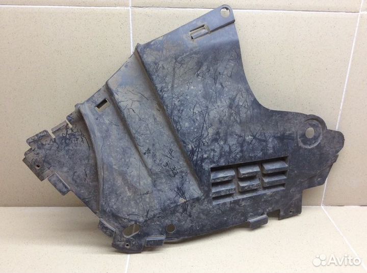 Пыльник двигателя левый Renault Logan 2005-2014