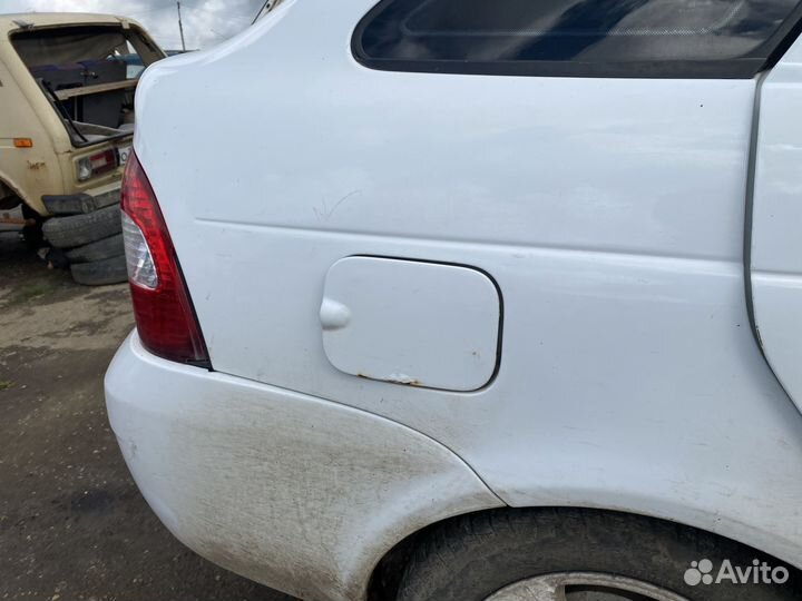 Правая задняя крыло LADA Priora