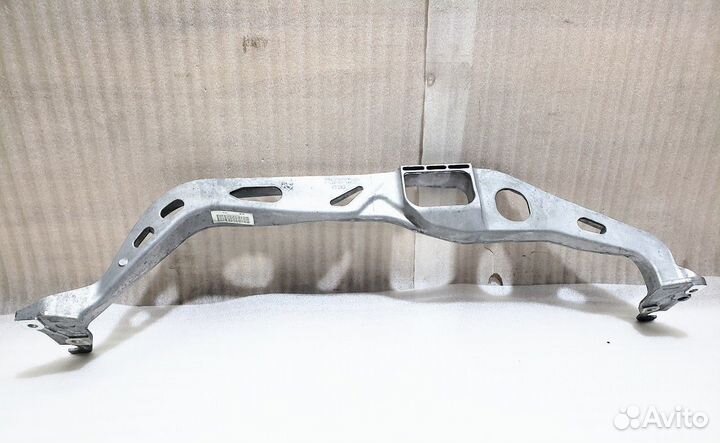 Балка передняя Audi A6 C7 4