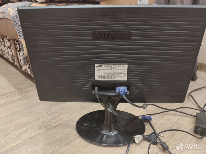 Монитор samsung