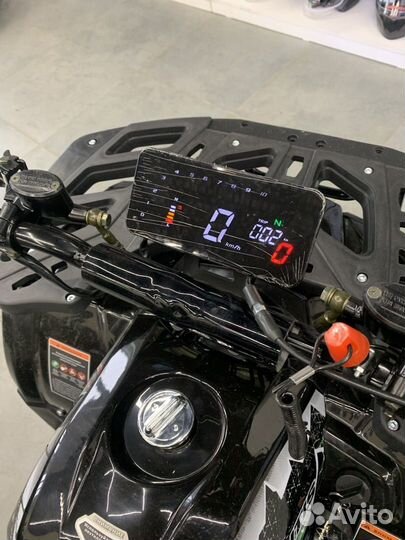 Квадроцикл 125 кубов с цифровым дисплеем