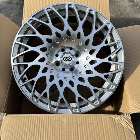 Литые диски Sakura Wheels 3339 7.5×R17 4×100