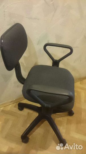 Компьютерное кресло