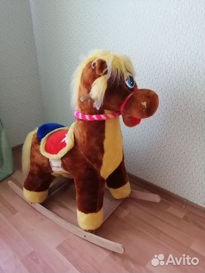 Качалка лошадь