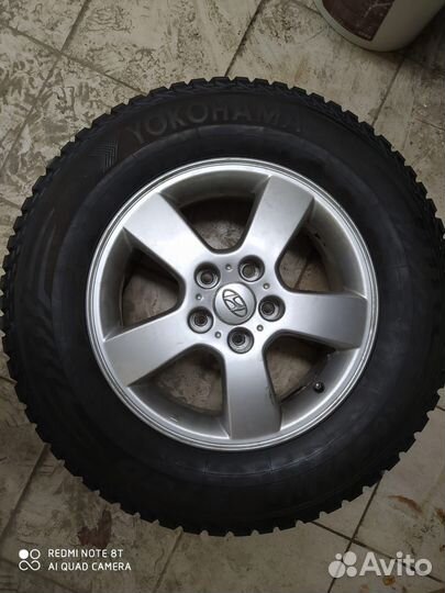 Yokohama IceGuard Stud IG65 215/70 R16