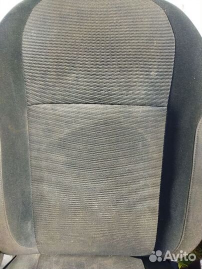 Переднее пассажирское сиденье ford focus 2