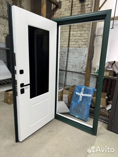 Дверь входная металлическая уличная в дом