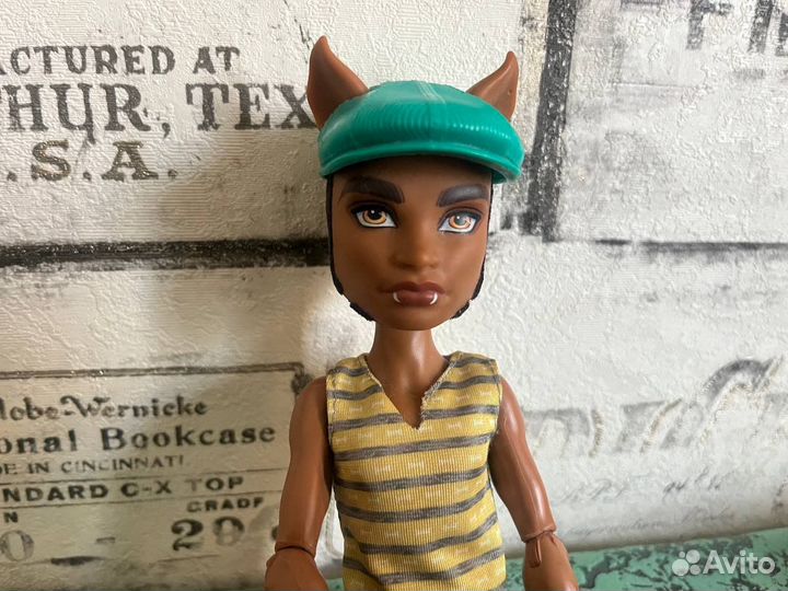 Кукла Монстер Хай Клод Вульф