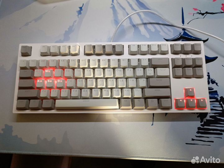 Механическая клавиатура (игровая)