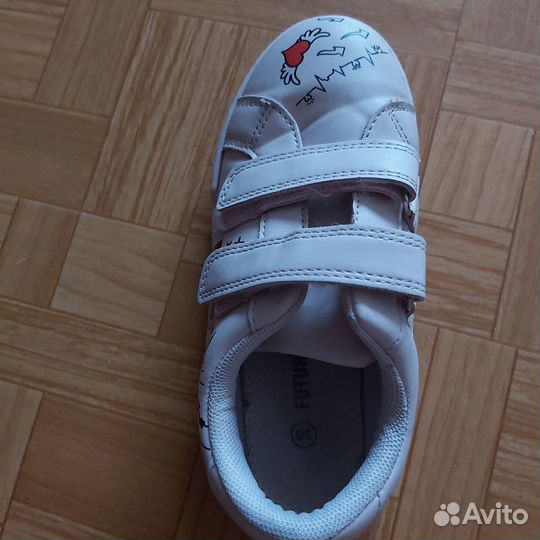 Кроссовки для девочки 30 размер