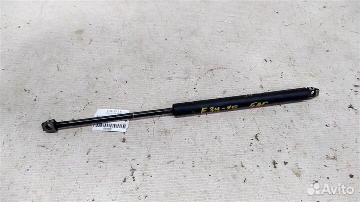 Амортизатор крышки багажника BMW 5 E34 88-95г