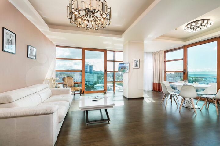 2-к. квартира, 124 м², 11/12 эт.