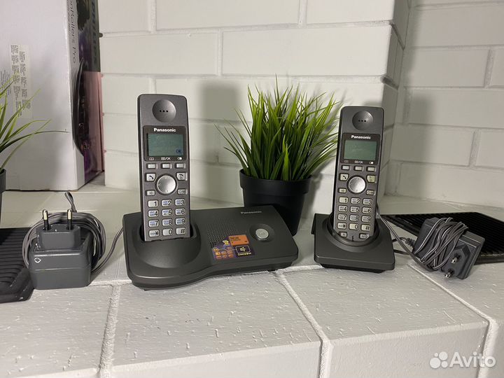Телефон стационарный Panasonic KX - TG7105RU