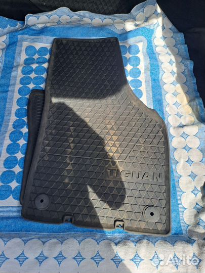 Автомобильные коврики бу