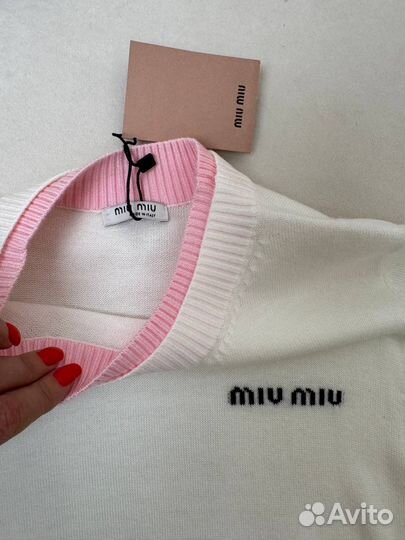 Американка поло MIU MIU женская из тонкой шерсти