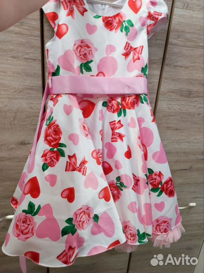 Платья на девочку на выпускной, утренник