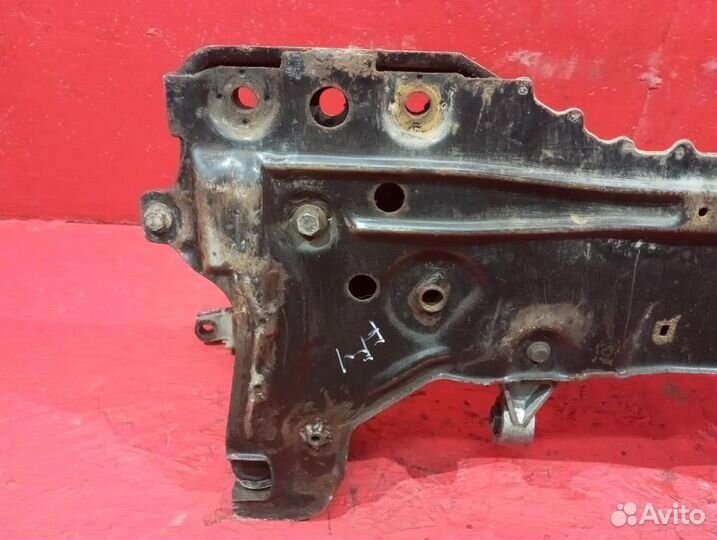 Форд Фокус 1 подрамник передний