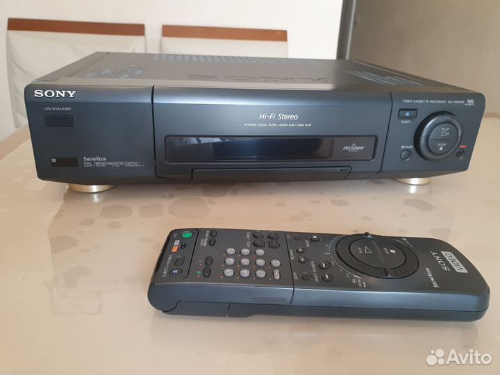 Видеомагнитофон Sony SLV810EE