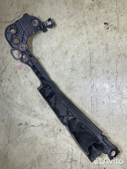 Планка под фары правая Volkswagen Golf VI MK6